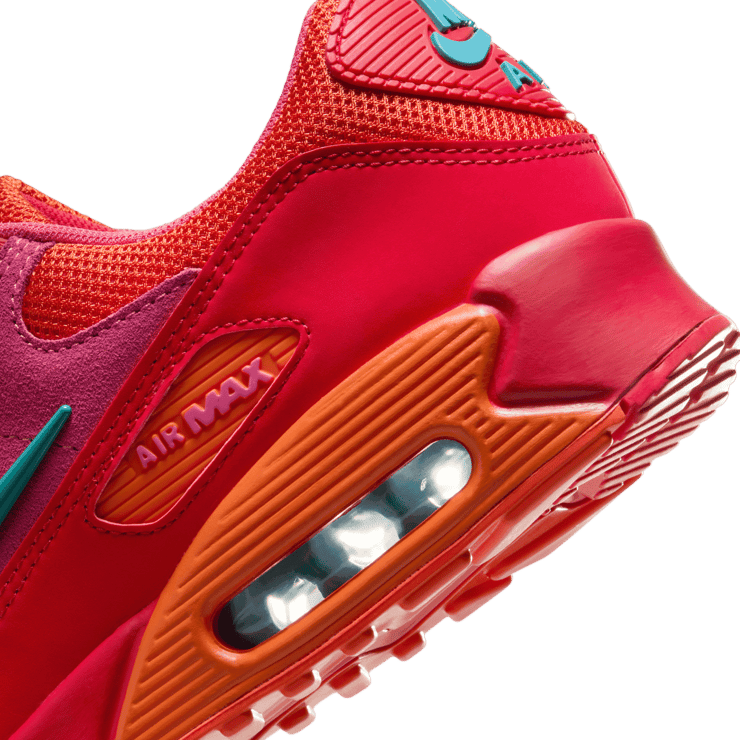 Nike Air Max 90 Alchemy Pink Angle 5