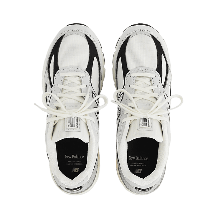 New Balance 990v4 Made in USA Grey Black Angle 0