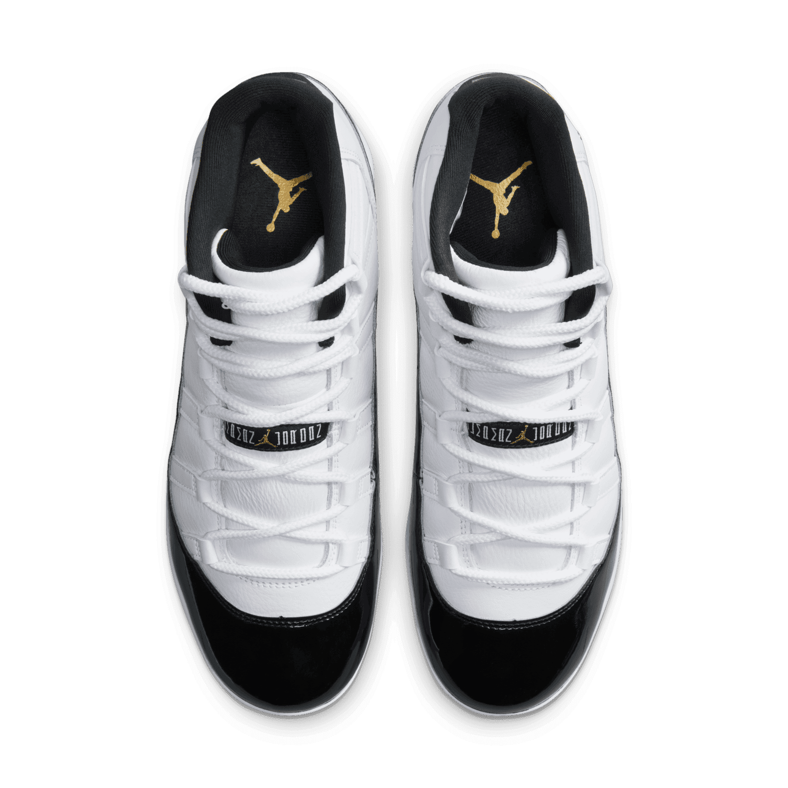 jordan retro 11 baseball cleats