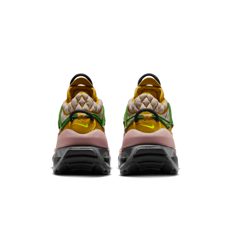 Nike Air Max Flyknit Venture Bronzine (W) Angle 3