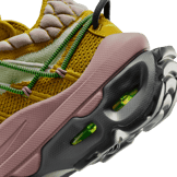 Nike Air Max Flyknit Venture Bronzine (W) Angle 5