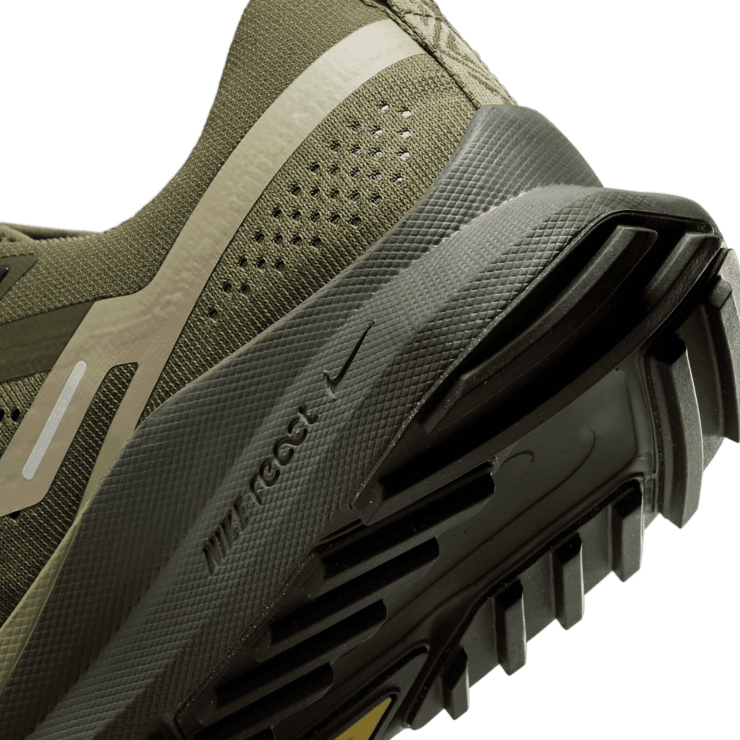 Nike React Pegasus Trail 4 'Medium Olive' Angle 5