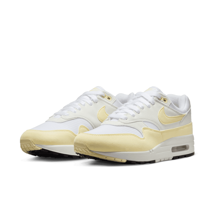 Nike Air Max 1 White Alabaster (W) Angle 3