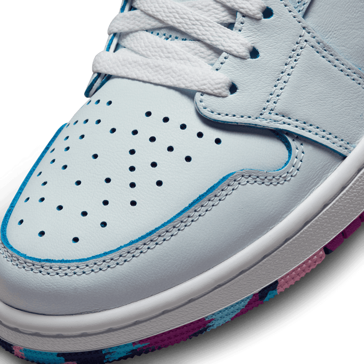 Jordan 1 High Zoom CMFT 25 Years In China Angle 4