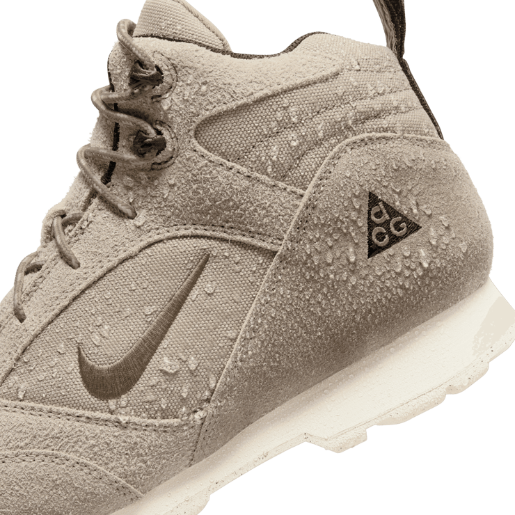 Nike ACG Torre Mid Waterproof Khaki Angle 6