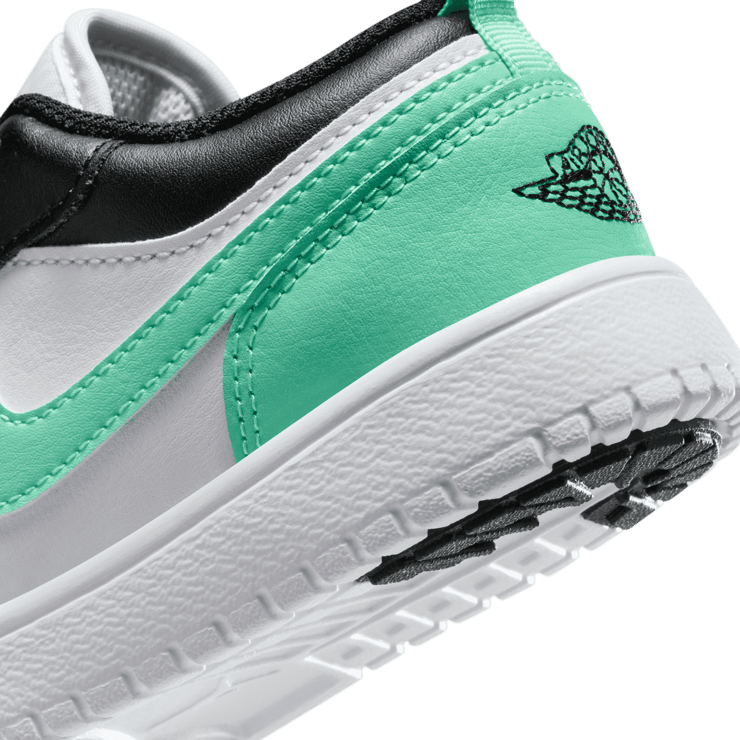 Air Jordan 1 Low Green Glow (GS) Angle 5