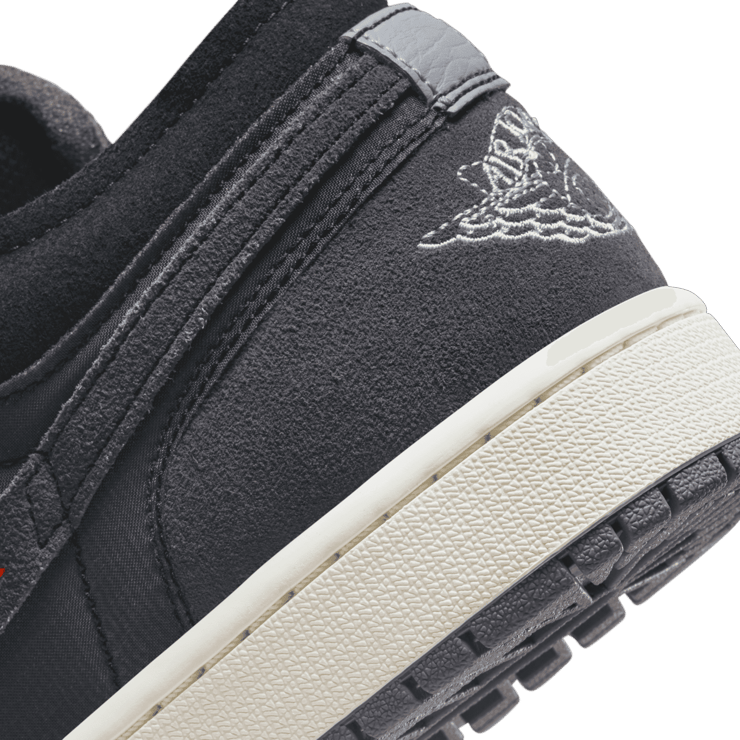 Jordan 1 Low SE Craft Inside Out Black Angle 5