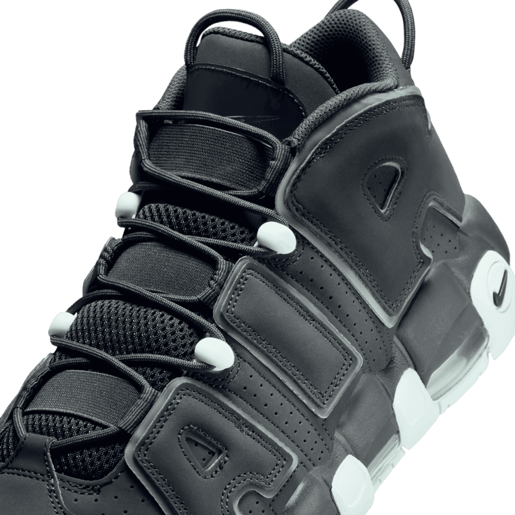 Nike Air More Uptempo '96 Angle 4