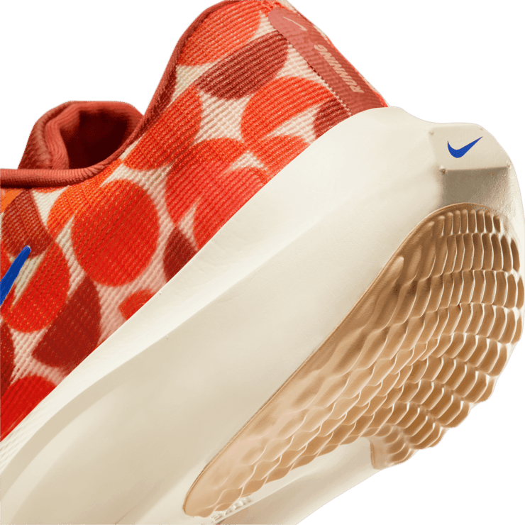 Nike Zoom Fly 5 Premium Road Angle 5