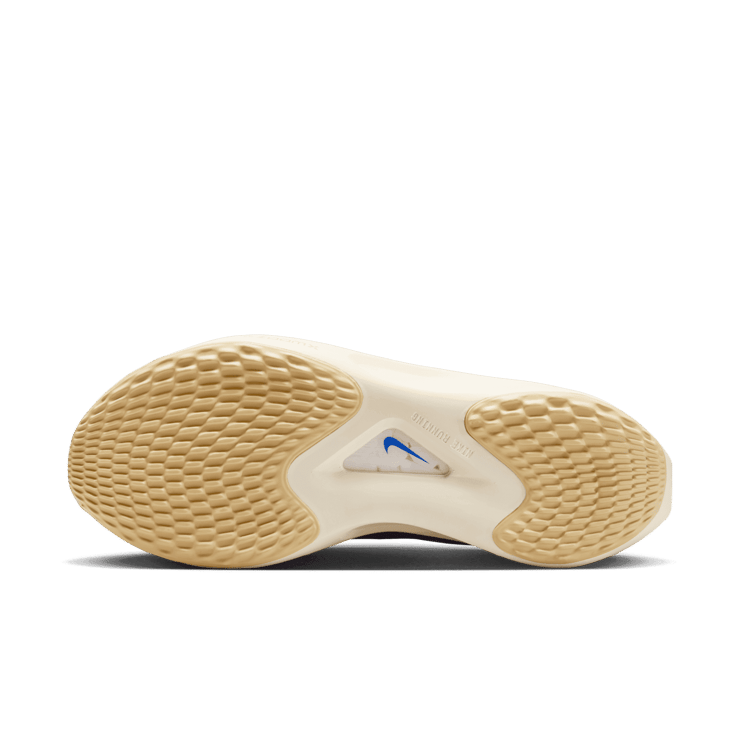 Nike Zoom Fly 5 Premium Road Angle 0