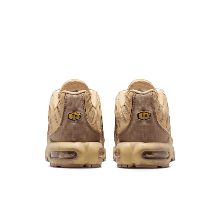 Nike Air Max Plus Handcrafted Sesame Angle 3