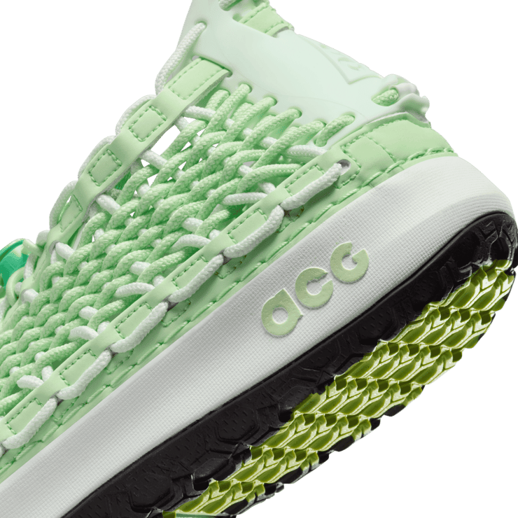 Nike ACG Watercat+ Vapor Green Angle 5