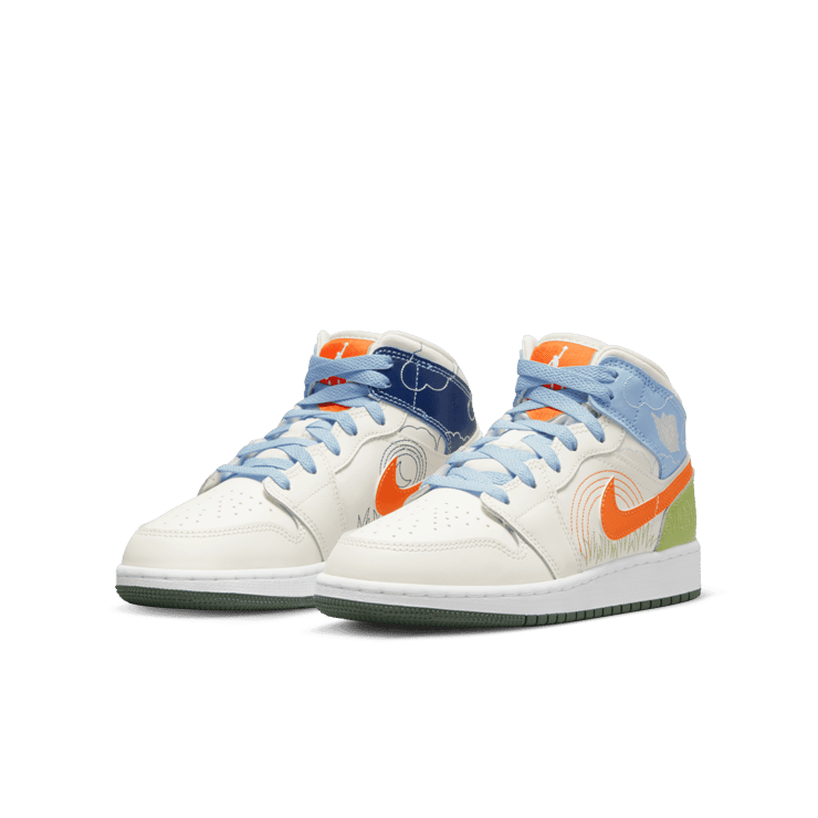 Jordan 1 Mid Stitch (GS) Angle 2