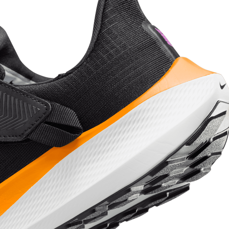 Nike Pegasus FlyEase Easy On/Off Road Angle 5