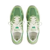 New Balance 993 Made in USA Chive Angle 0