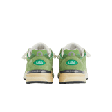 New Balance 993 Made in USA Chive Angle 1