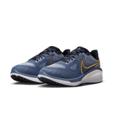 Nike Vomero 17 Road (Extra Wide) Angle 2