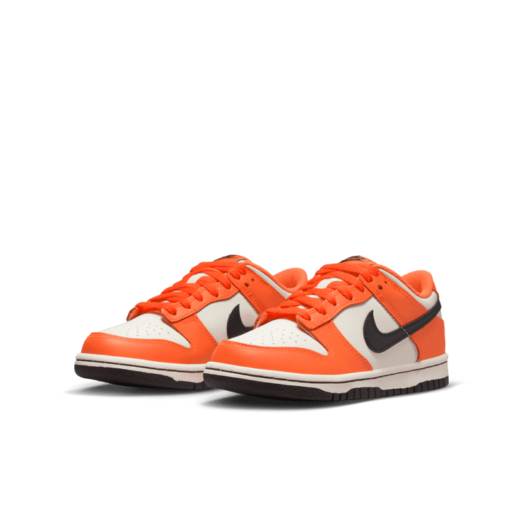 Nike Dunk Low Patent Halloween (GS) Angle 2