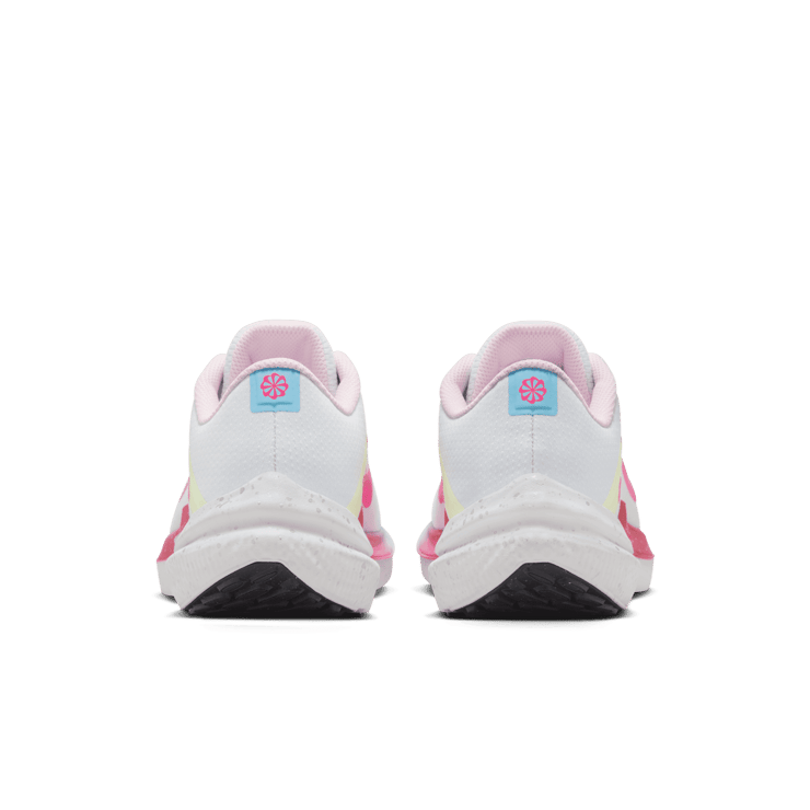 Nike Air Winflo 10 'White Hyper Pink Volt' (W) Angle 3