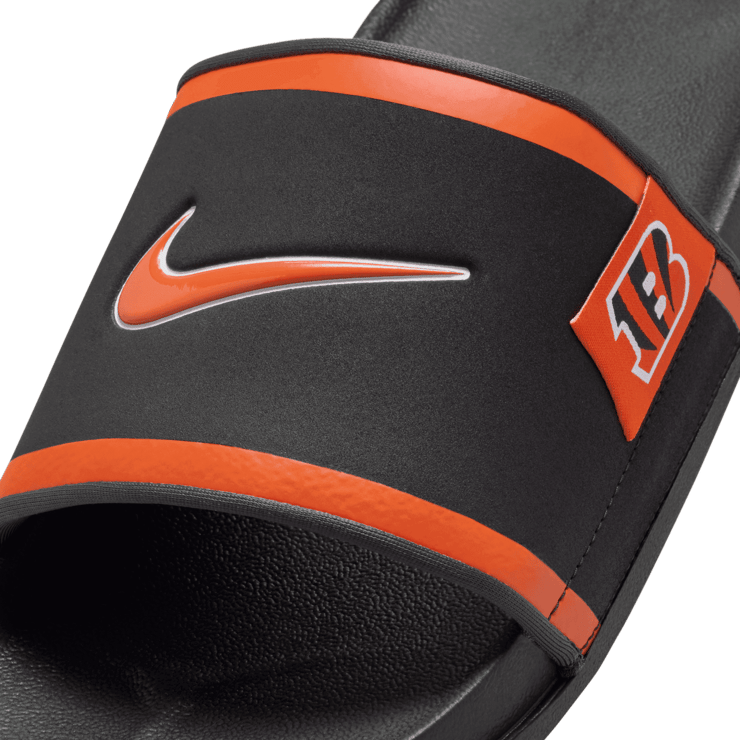 Nike Offcourt (Cincinnati Bengals) Offcourt Slides Angle 3