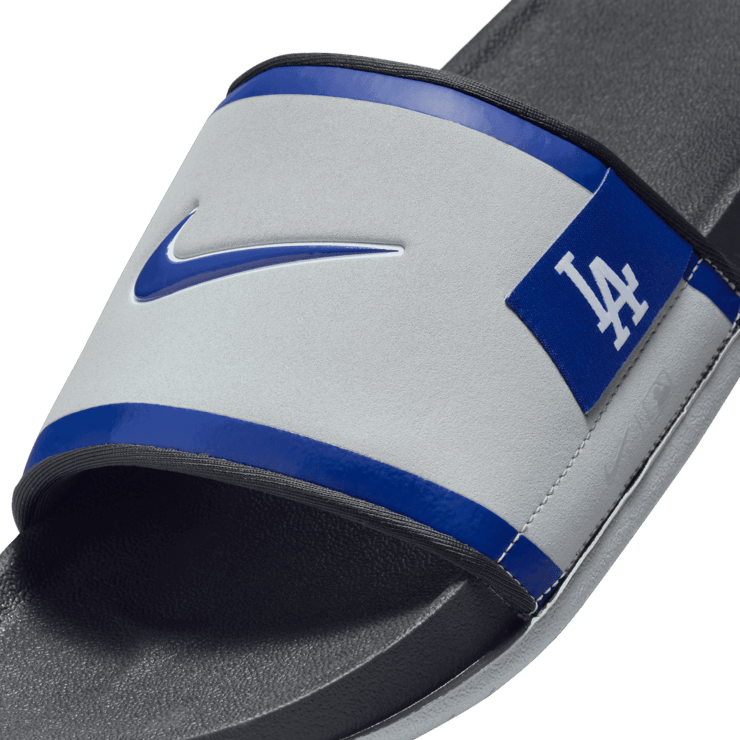 Nike Offcourt (Los Angeles Dodgers) Offcourt Slides Angle 3