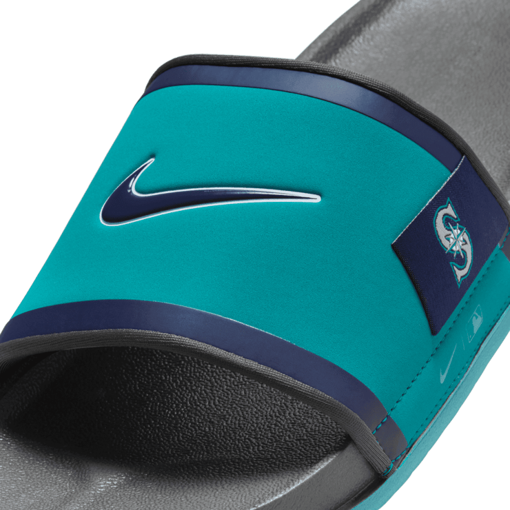 Nike Offcourt (Seattle Mariners) Offcourt Slides Angle 3