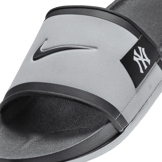 Nike Offcourt (New York Yankees) Offcourt Slides Angle 3
