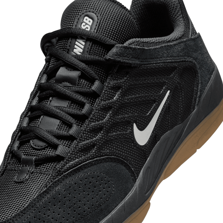 Nike SB Vertebrae Black Gum Angle 4