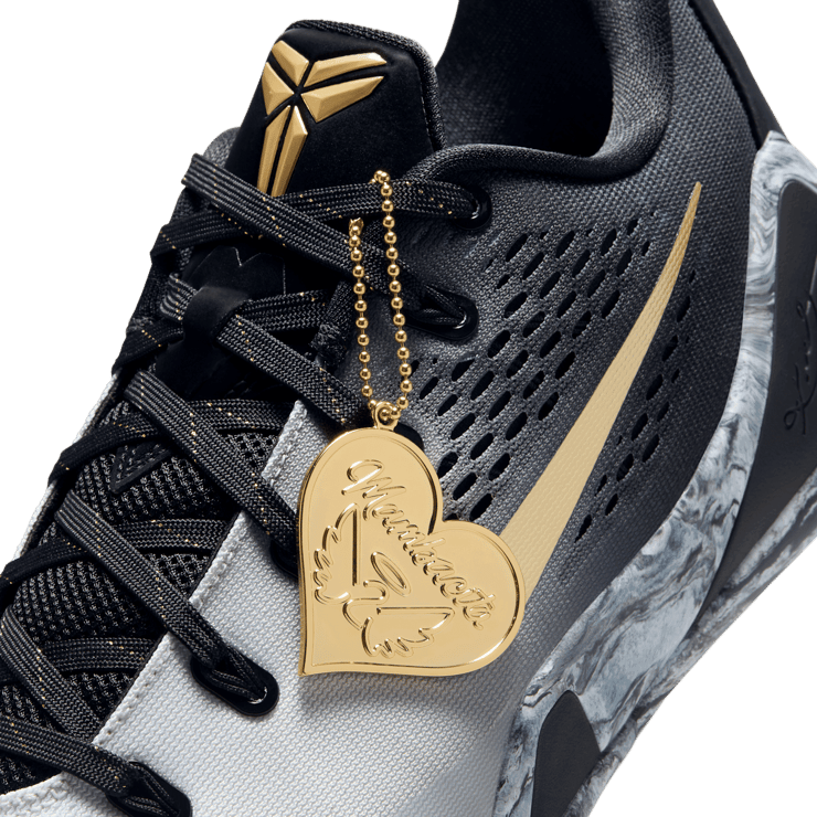 Nike Kobe 9 Low EM Mambacita Angle 7