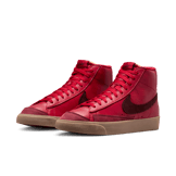 Nike Blazer Mid 77 Layers of Love Angle 2