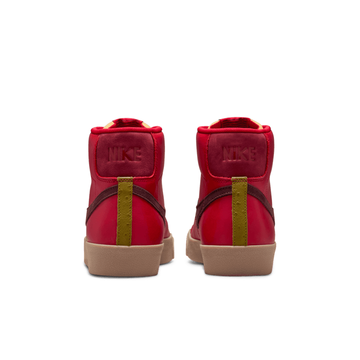 Nike Blazer Mid 77 Layers of Love Angle 3
