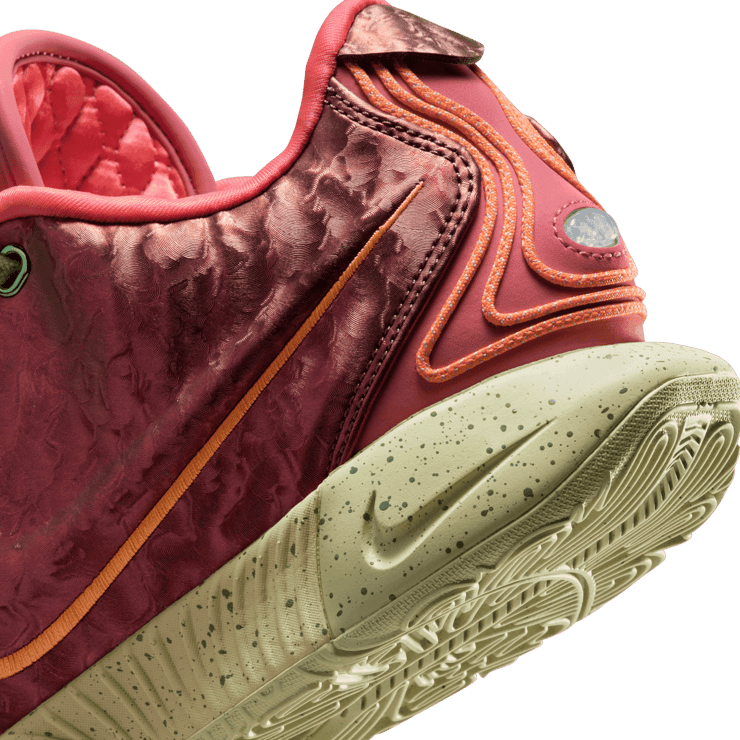 Nike LeBron 21 Queen Conch Angle 5