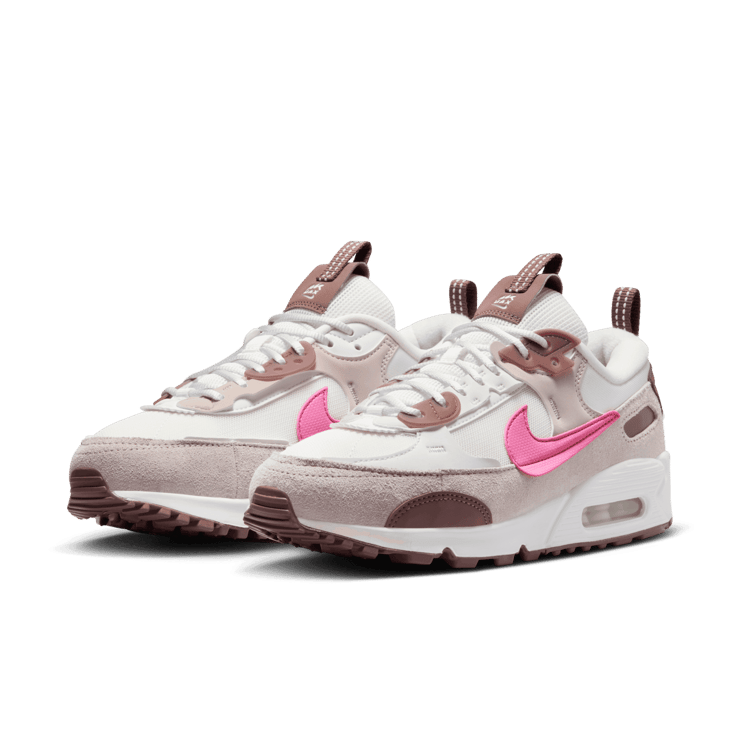 Nike Air Max 90 Futura Angle 3