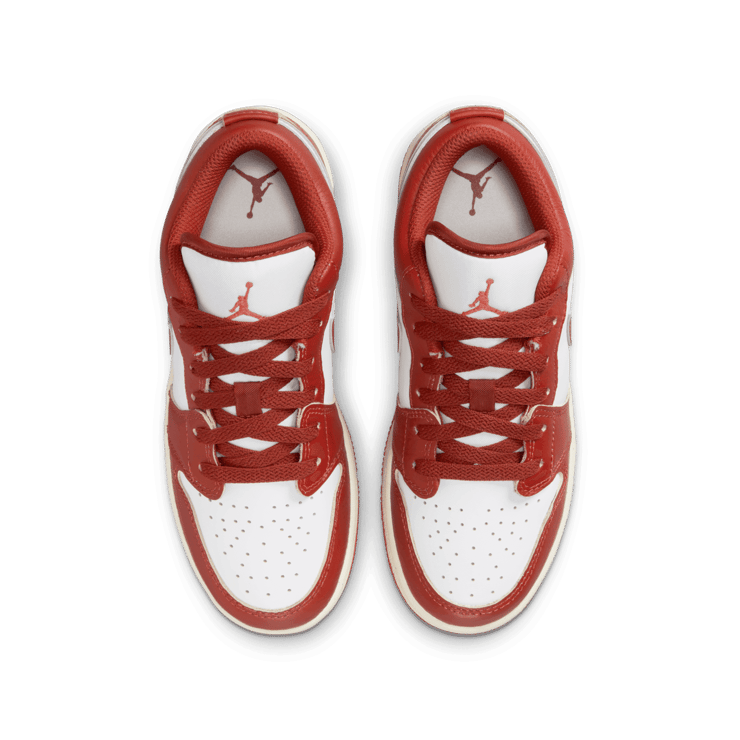 Air Jordan 1 Low SE Dune Red (GS) Angle 1