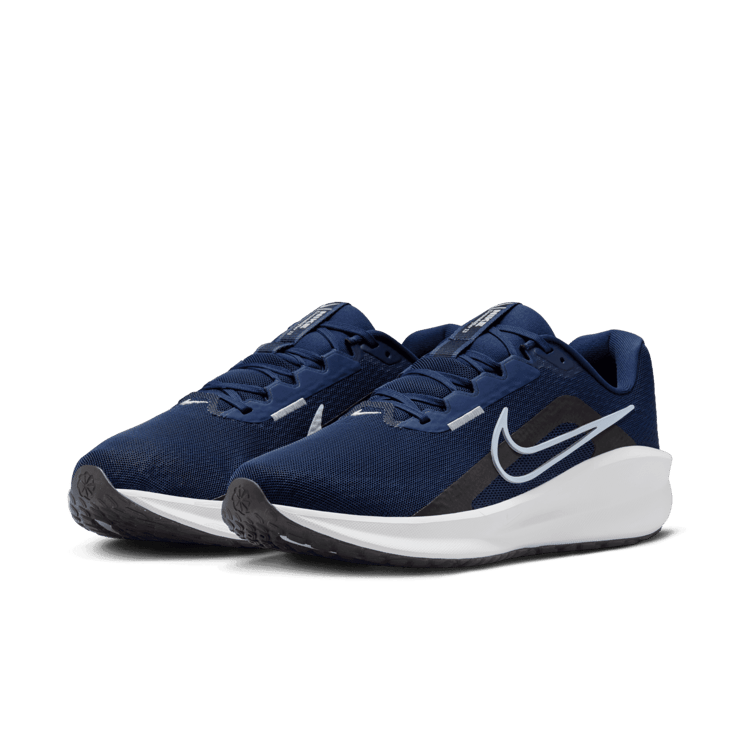 Nike Downshifter 13 Road Angle 2