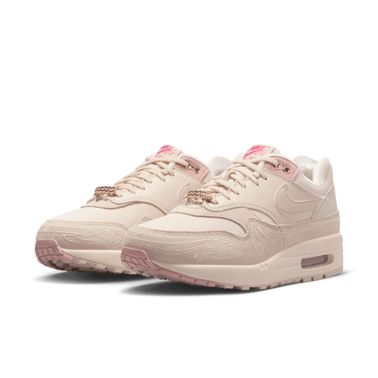 Nike Air Max 1 SWDC Los Angeles (W)  Angle 3