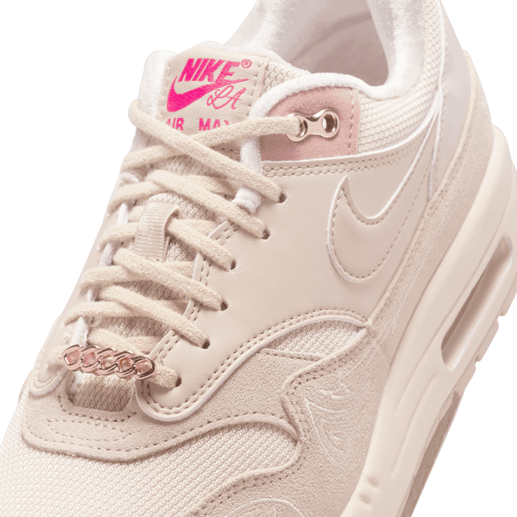 Nike Air Max 1 SWDC Los Angeles (W) Angle 5