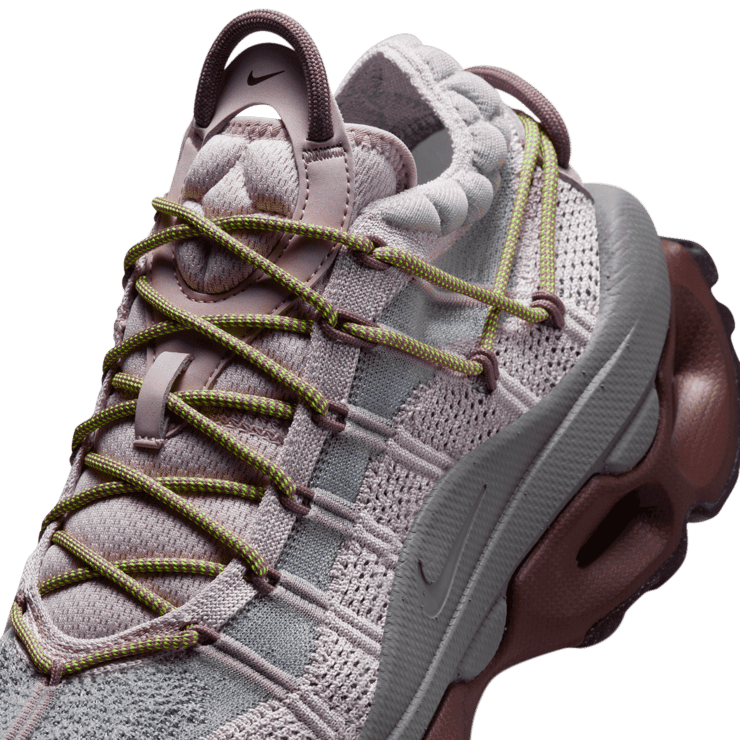 Nike Air Max Flyknit Venture Platinum Violet Earth (W) Angle 4