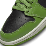 Jordan 1 Mid Black Altitude Green (W) Angle 4
