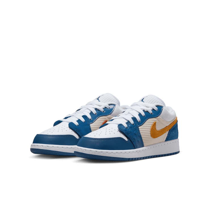 Jordan 1 Low Multi Material (GS) Angle 2