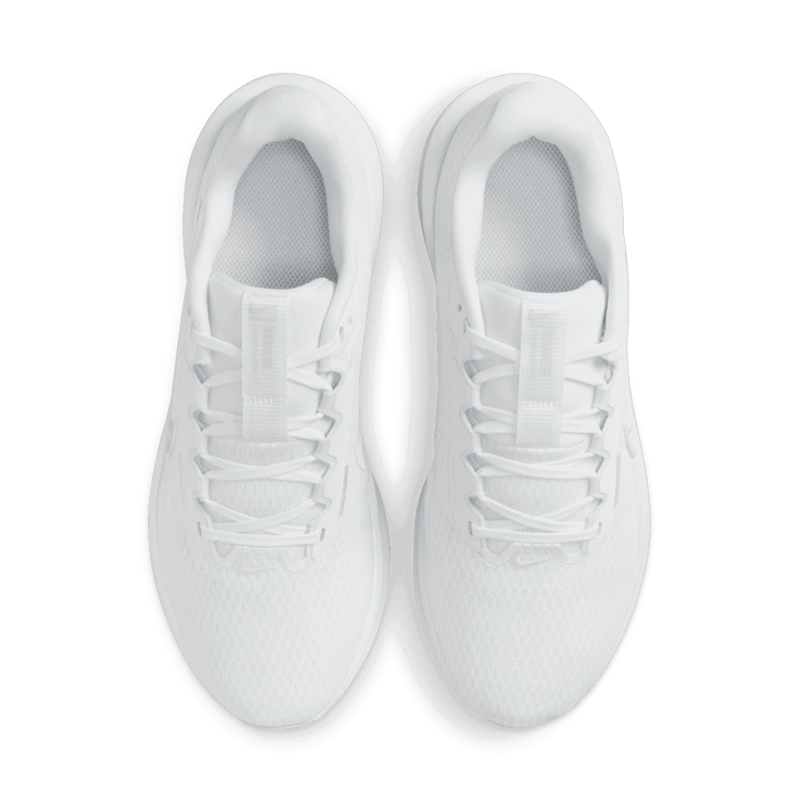 Nike Downshifter 13 Road Angle 1
