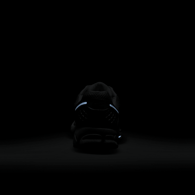 Nike Zoom Vomero 5 Photo Blue Angle 7