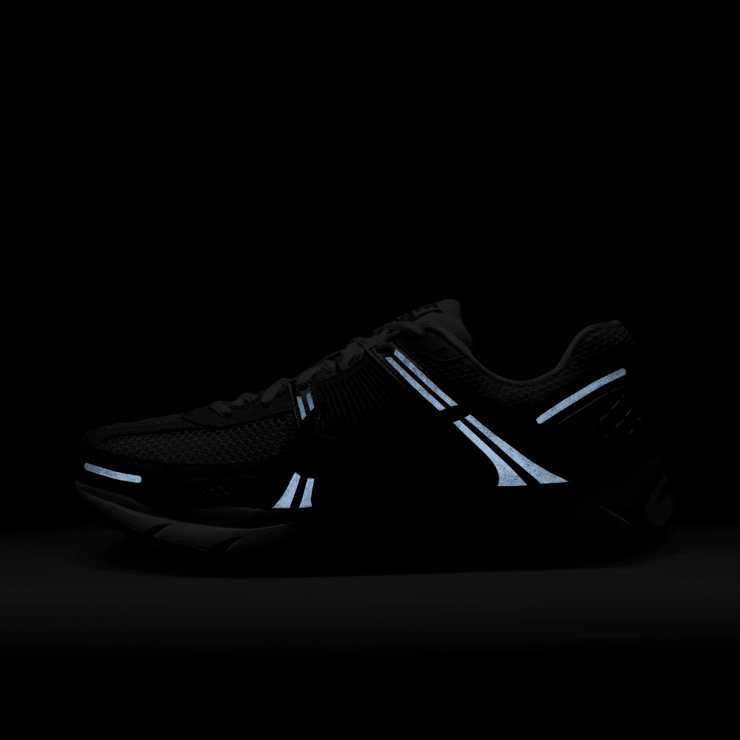 Nike Zoom Vomero 5 Photo Blue Angle 9