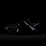 Nike Zoom Vomero 5 Photo Blue Angle 8