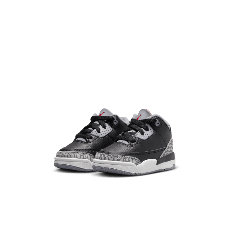 Air Jordan 3 Retro Black Cement (2024) (TD) Angle 3