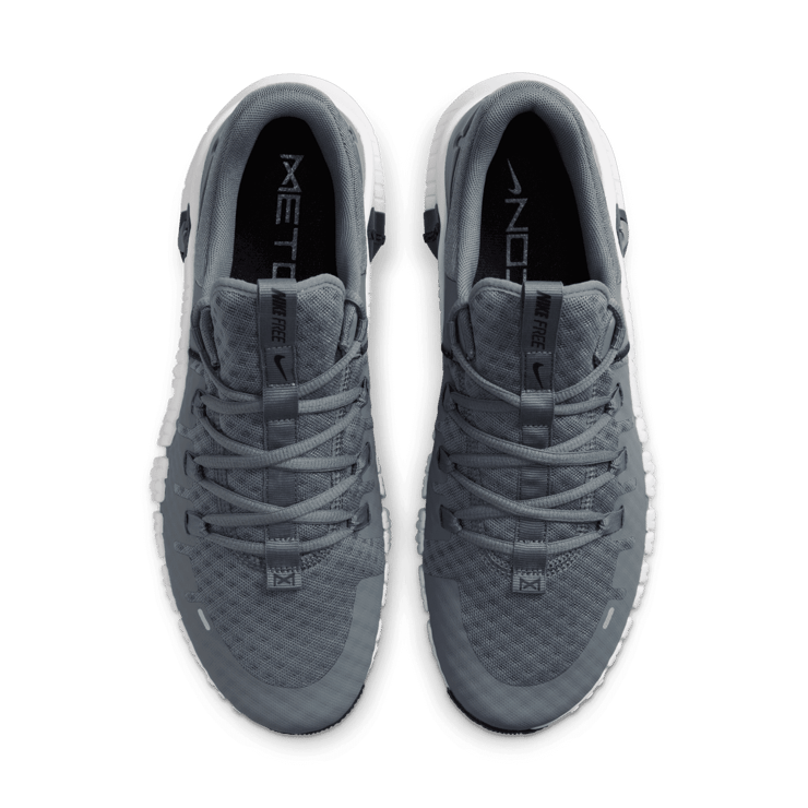 Nike Free Metcon 5 'Smoke Grey' Angle 1