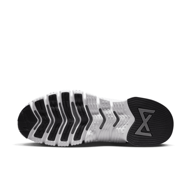 Nike Free Metcon 5 'Smoke Grey' Angle 0