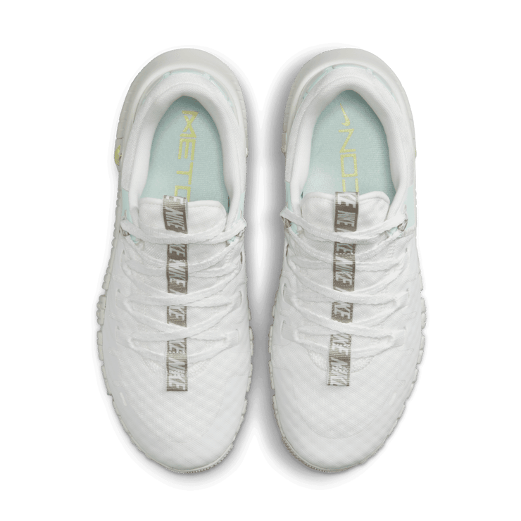 Nike Free Metcon 5 Premium Workout Angle 2