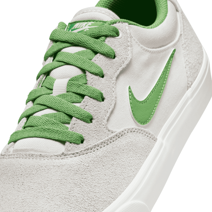 Nike SB Chron 2 SB 'Phantom Chlorophyll' Angle 4