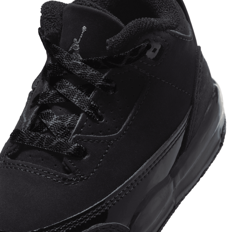 Air Jordan 3 Retro Black Cat (TD) Angle 4
